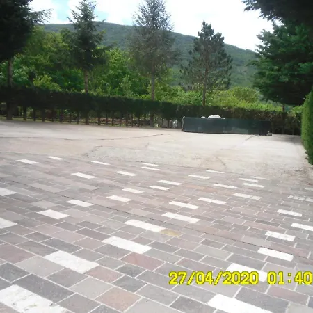 Emilia Bed & Breakfast *