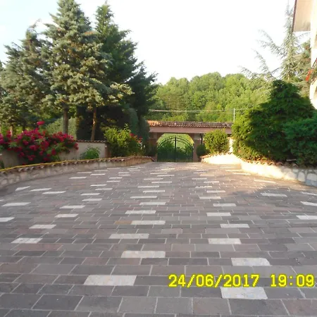 住宿加早餐酒店 Emilia
