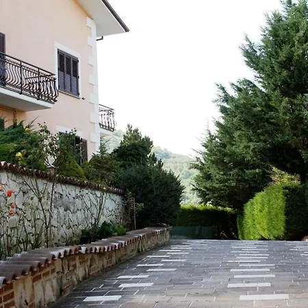 Panzió Emilia Cagnano Amiterno