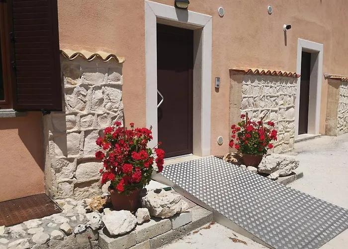 Emilia Bed & Breakfast *