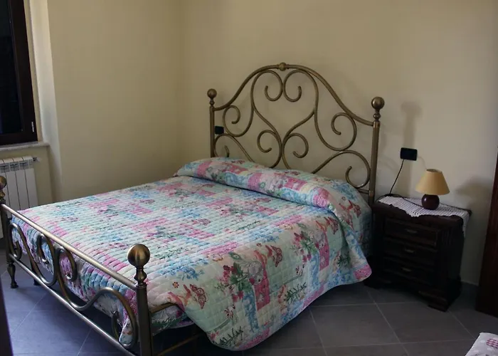 Emilia Bed & Breakfast *